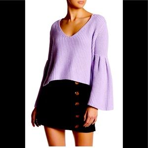 Free people. V neck sweater.